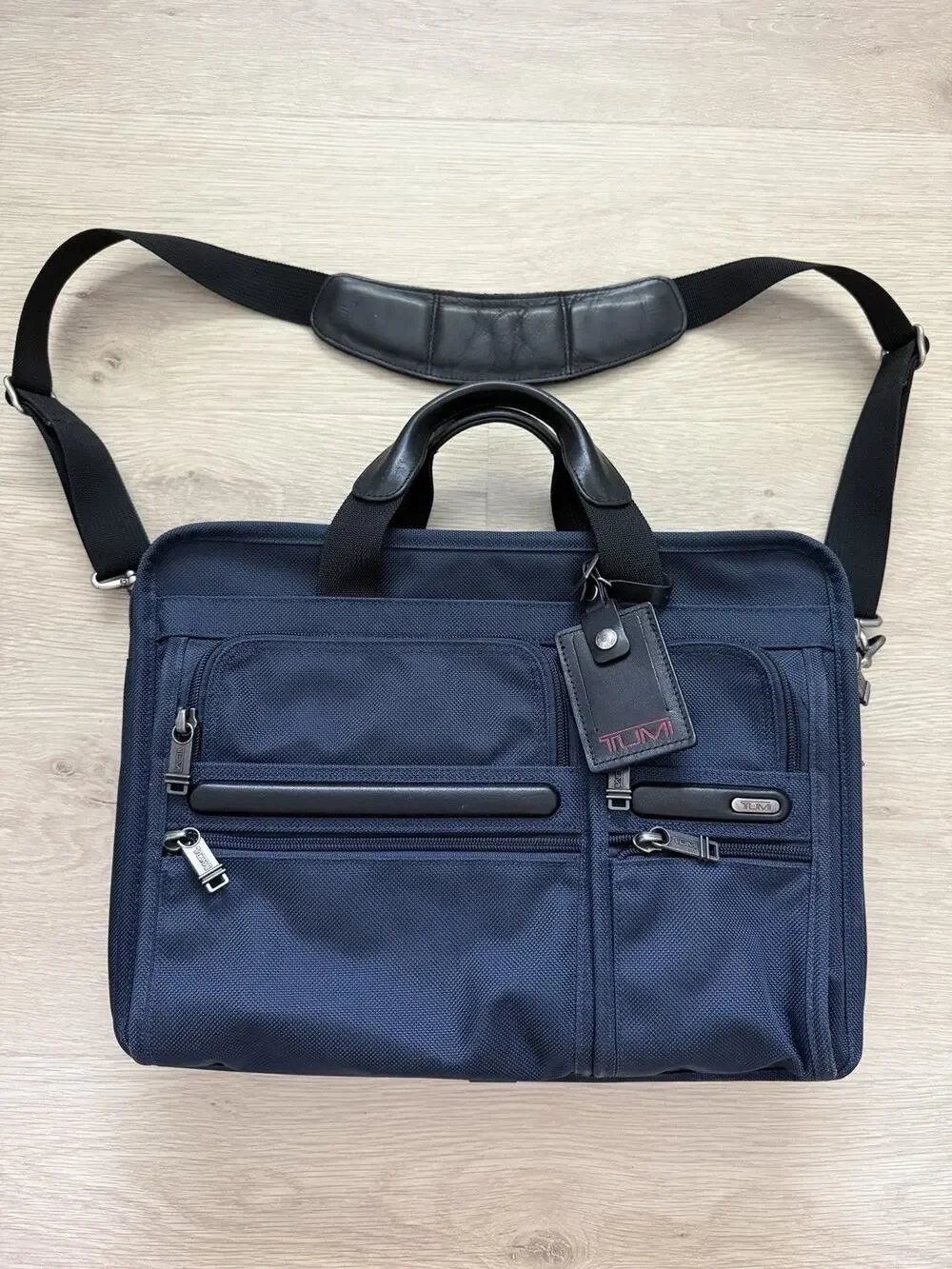 Tumi Alpha 26141 Gen 4 Expandable Organizer Briefcase Navy Blue Nylon w/ Strap